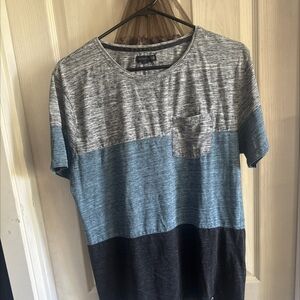 Ocean Current sizelarge mens T